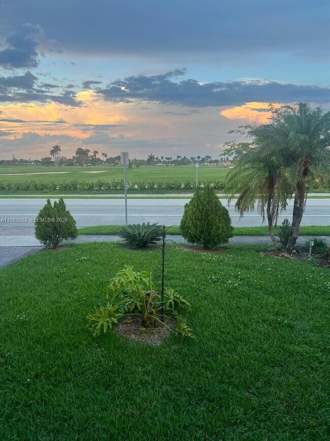 Foto del edificio - 1430 Polk St