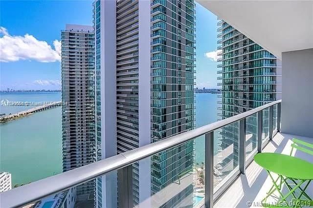 Foto del edificio - 501 NE 31st St