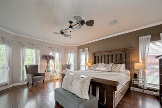 Building Photo - 18914 Hikers Trail Dr