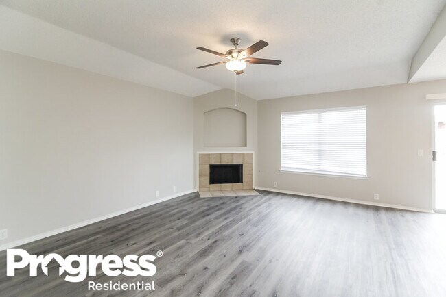 Building Photo - 823 Sage Meadow Dr