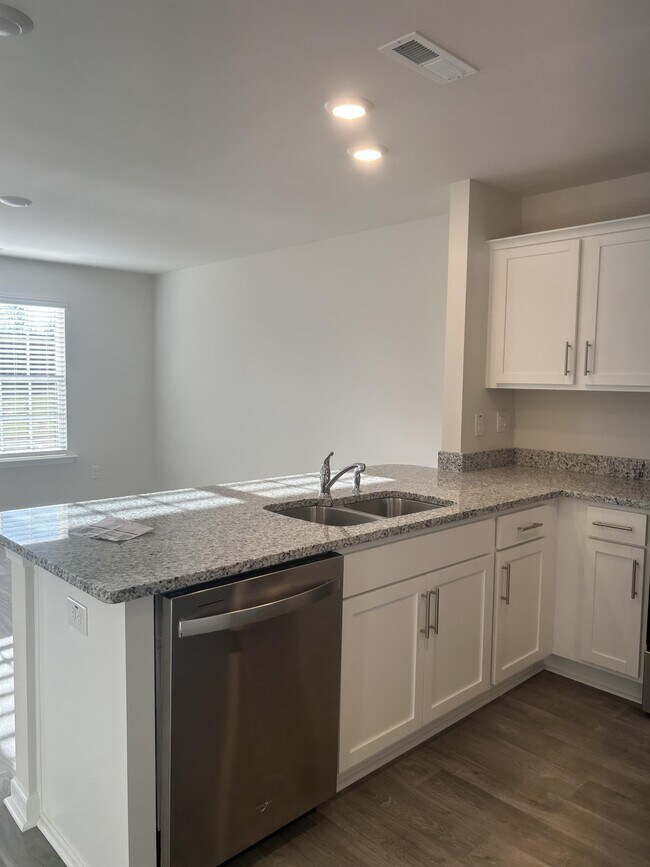 Foto del edificio - 18 March Creek Dr