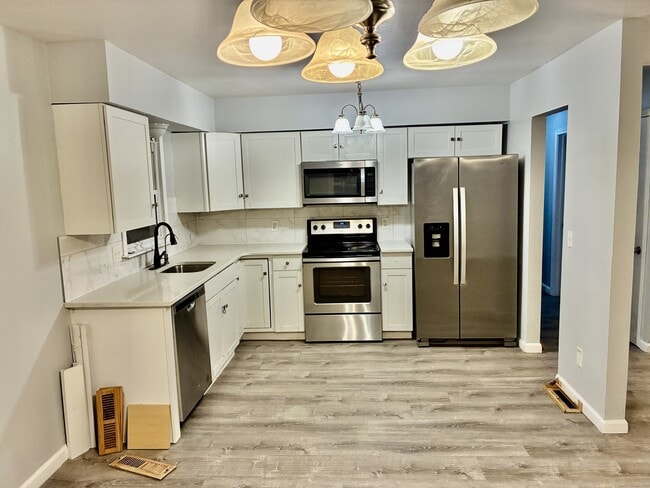 Building Photo - 112 Peabody St