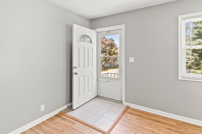 Foto del edificio - 7517 Spring St