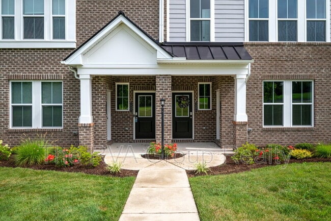 Building Photo - 14479 Hancock Towns Dr