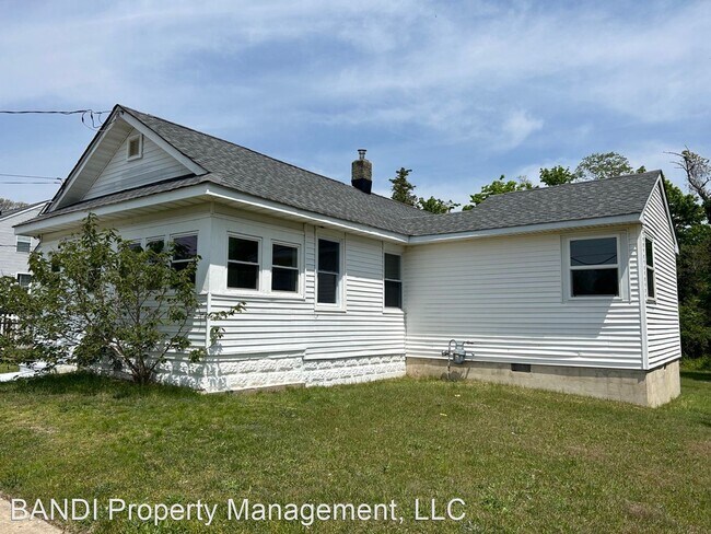Foto del edificio - 3 br, 1 bath House - 206 E Leeds Avenue