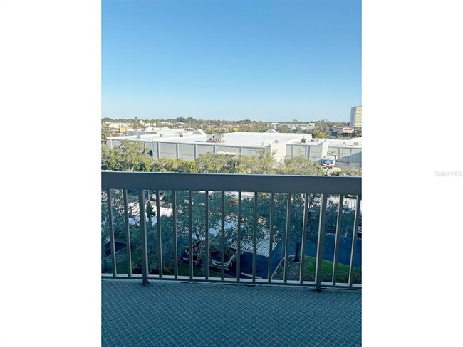 Foto del edificio - 1316 Pasadena Ave S