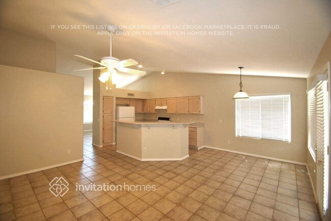 Building Photo - 1162 W Park Ct