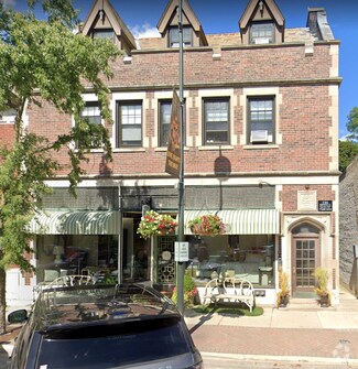 Building Photo - 731 Elm Ave