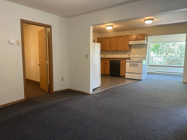 Foto del edificio - 540 NE Maiden Ln