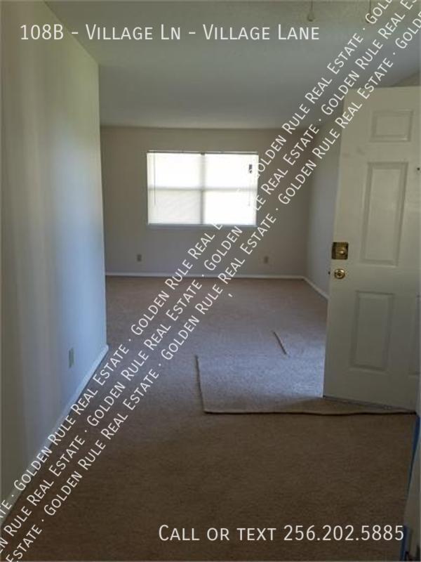 Foto del edificio - 108B - Village Ln-Village Lane