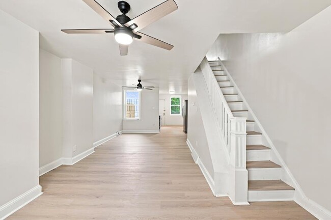 Building Photo - 3435 Fairmount Ave