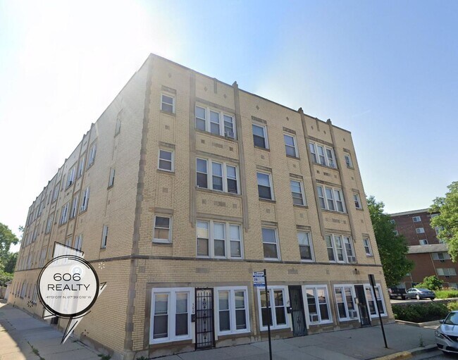 Foto del edificio - 7542 Adams St