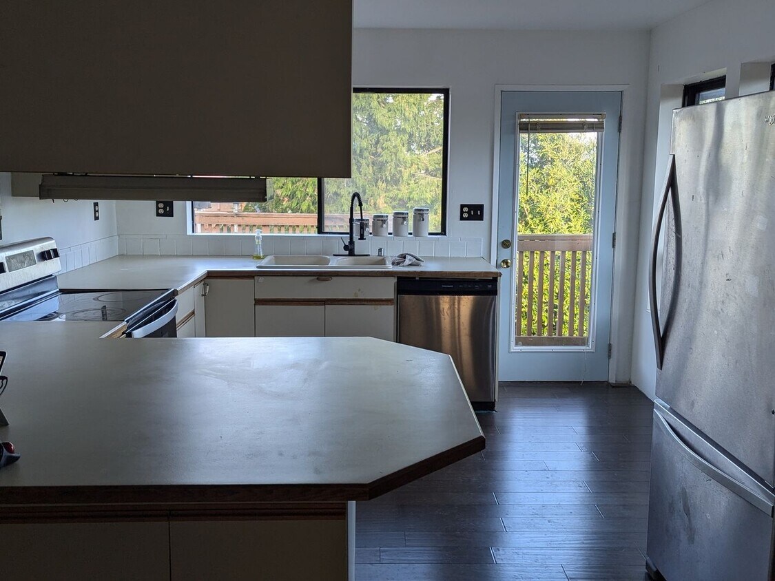 Primary Photo - 2 Bedroom Duplex in Des Moines