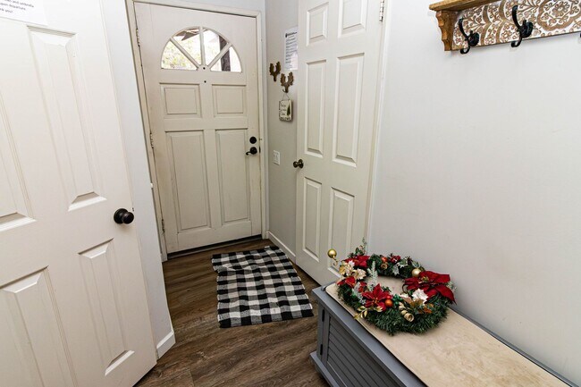 Foto del edificio - 3 Bedroom 2 Bathroom Condo in Big Bear Lake
