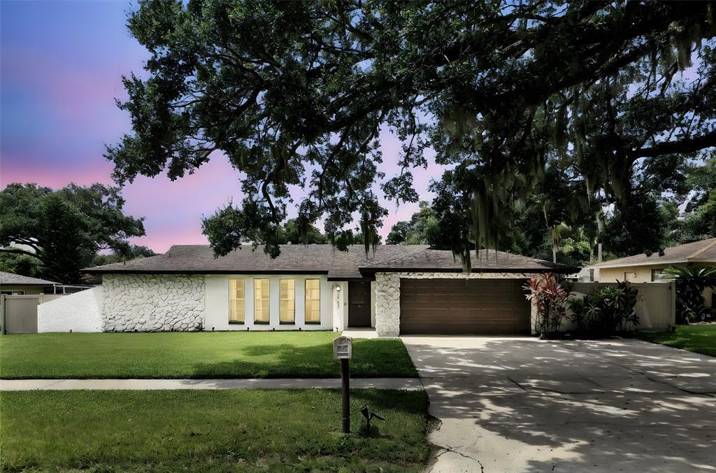Foto principal - 3903 Anderson Rd