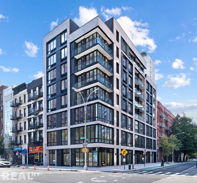 Foto del edificio - 1650 Madison Avenue