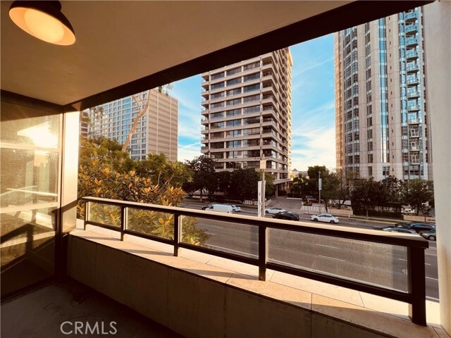 Building Photo - 10777 Wilshire Blvd