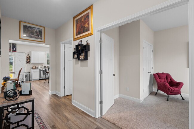 Foto del edificio - 152 Savannah Wood Rd