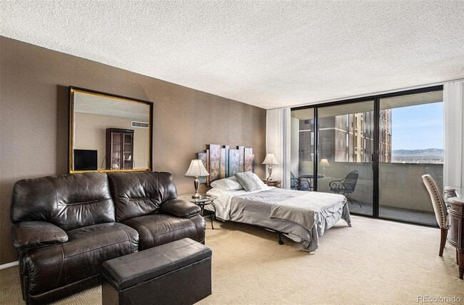 Photo - 1020 15th St Apartment