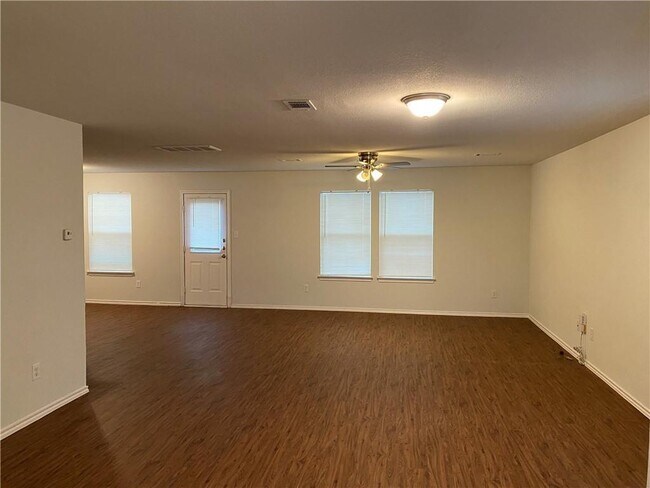 Foto del edificio - 11808 Plains Valley Dr