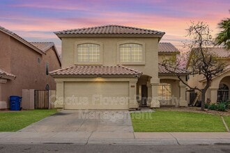 Building Photo - 1651 E Flint St