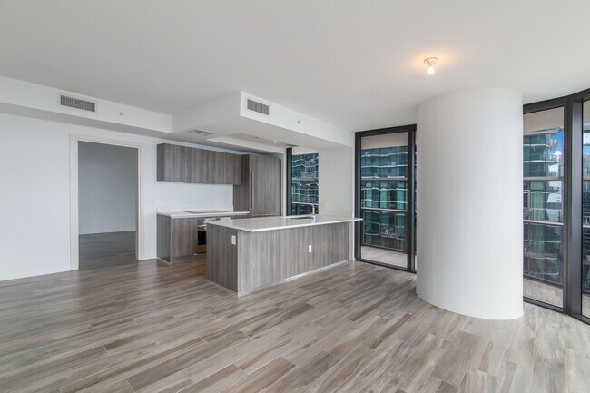 Foto del edificio - 801 S Miami Ave