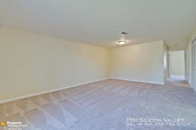 Foto del edificio - 2 bedroom in Sunnyvale CA 94085