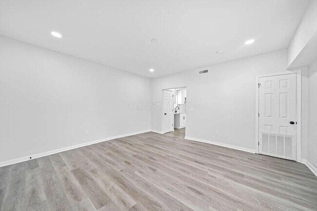 Foto del edificio - Fully Renovated 3BR/3BA Home with Quartz Finishes Near Easton - Move in Ready!