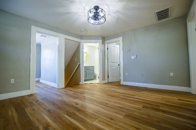 Foto del edificio - 2900 1st Ave S