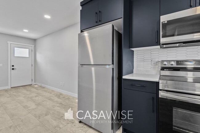 Building Photo - 8045 Cedric Mah Rd