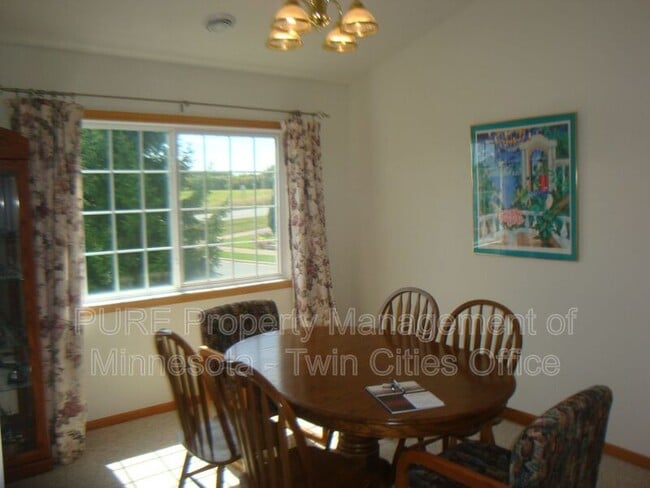Building Photo - 1209 Timber Way
