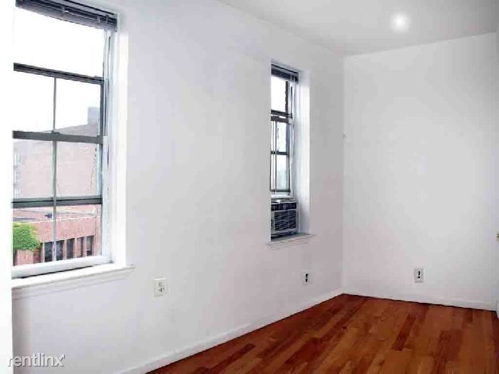 Primary Photo - 3 King St
