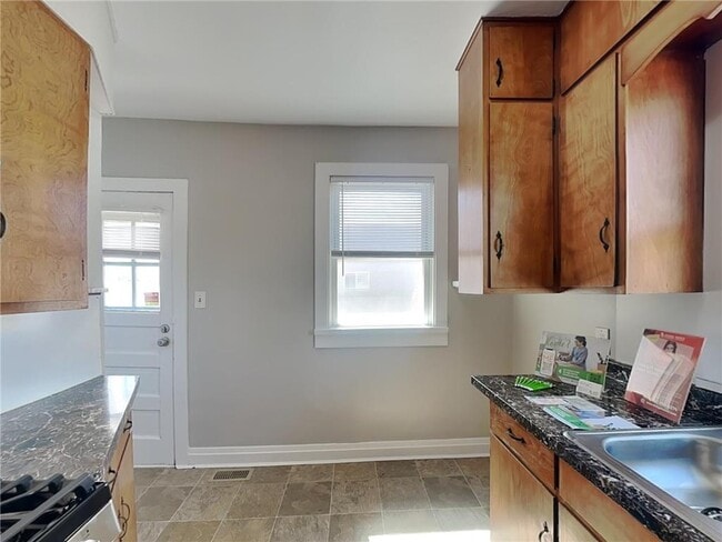 Foto del edificio - 3820 Jackson St NE