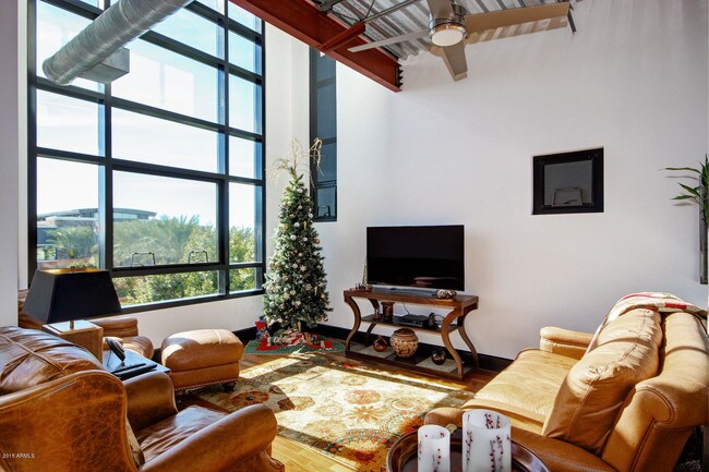 Foto del edificio - 15215 N Kierland Blvd