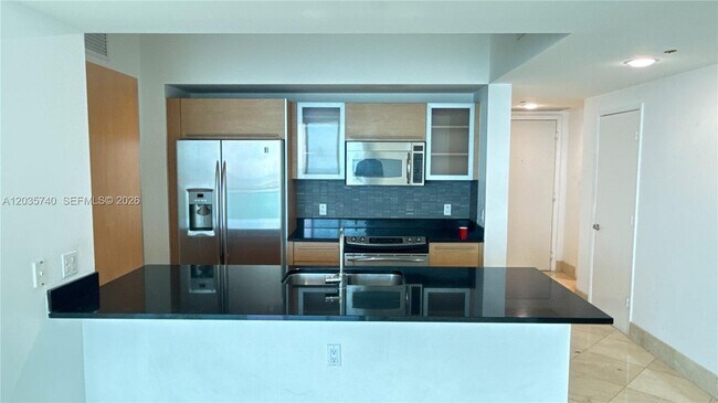 Foto del edificio - 950 Brickell Bay Dr