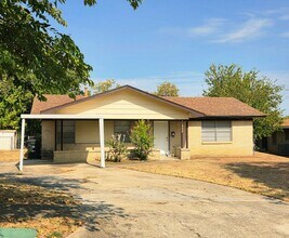 Building Photo - 309 Crystal Dr