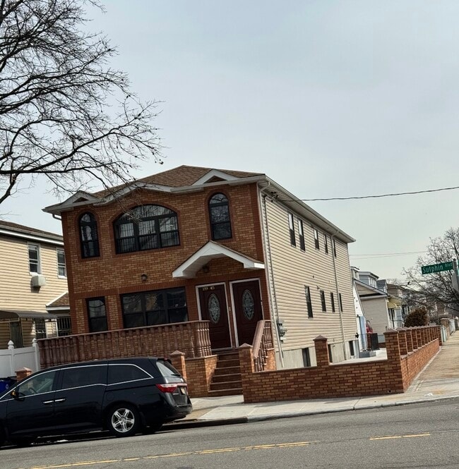 Building Photo - 11945 Sutphin Blvd