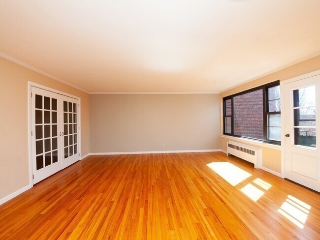 Foto del edificio - 387 Harvard St