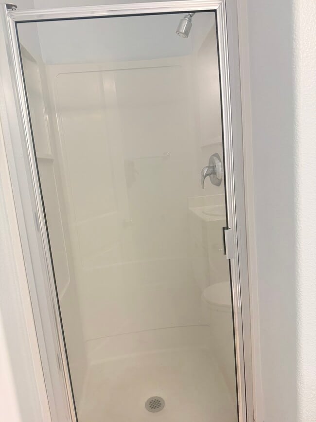 Building Photo - 1505 Nevin Plz