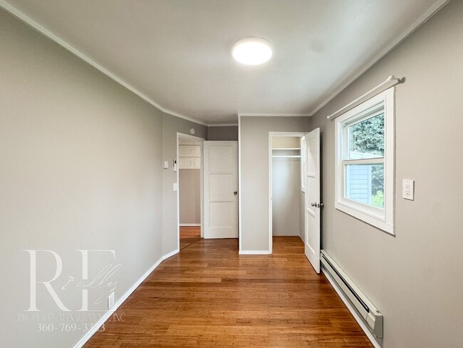 Building Photo - Charming Bremerton Rambler with Classic Warmth and Modern Comforts