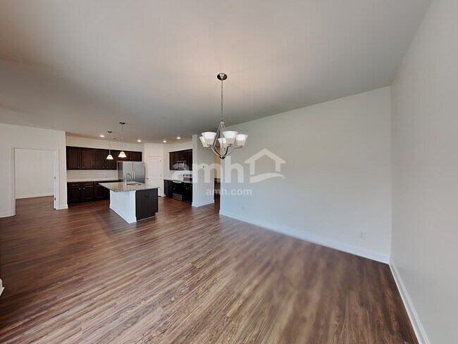Foto del edificio - 2854 Chapel Hill Rd