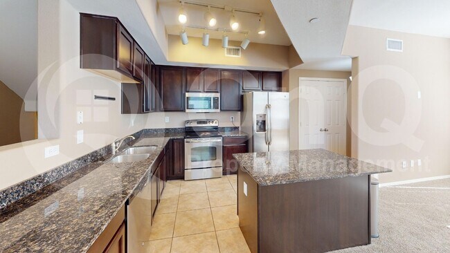 Foto del edificio - 900 S 94th St