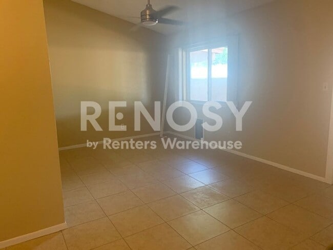 Foto del edificio - 9064 N 68th Ln