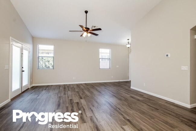Foto del edificio - 9038 W Villa Maria Dr