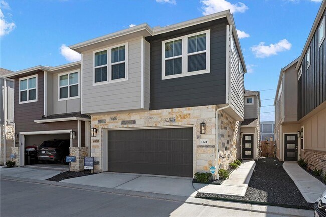 Foto del edificio - 1522 Beach Oak Dr