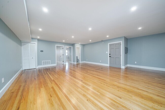 Foto del edificio - 381 1st St