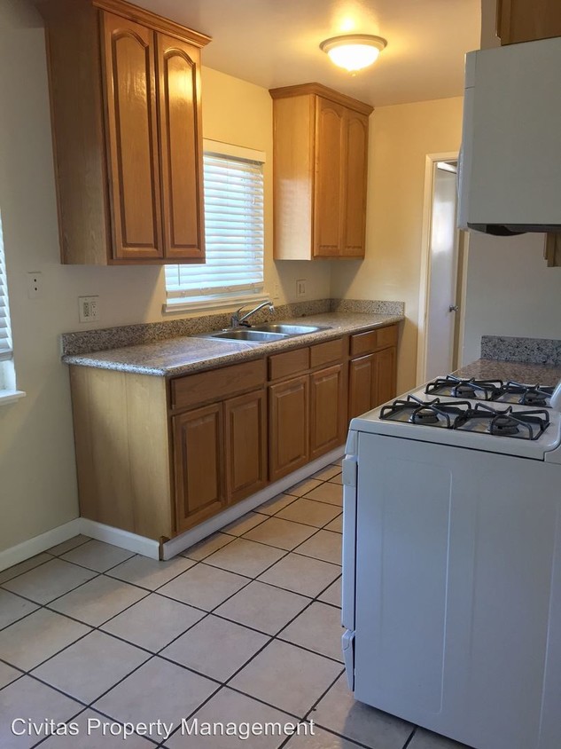 Foto principal - 3087 David Ave
