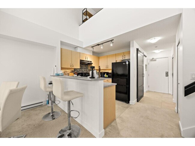 Photo du bâtiment - 10838 City Pkwy