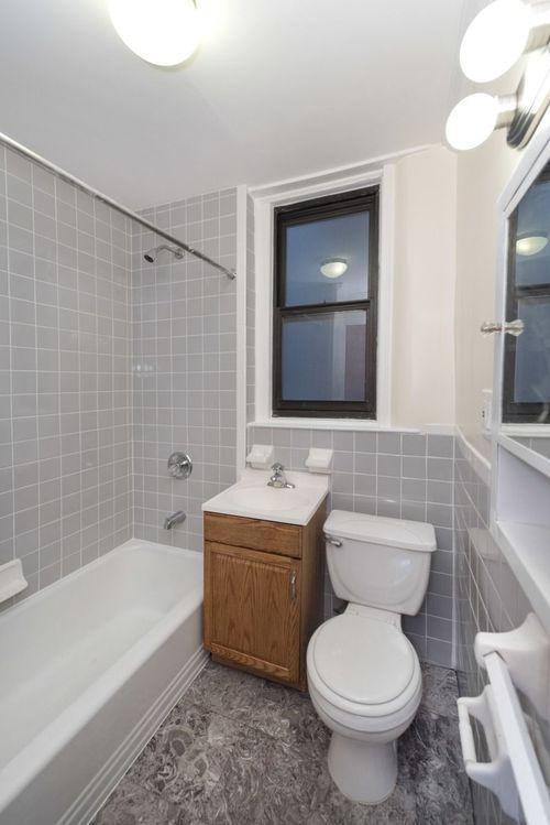 Building Photo - 536 W 144th St