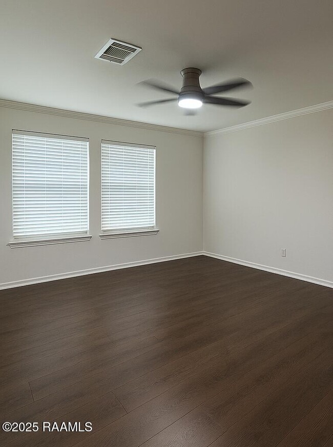 Building Photo - 109 Stoneridge Dr